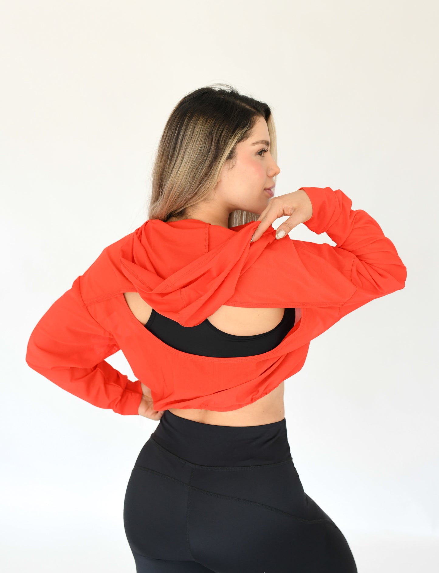 SUDADERA MESH ESPALDA ABIERTA