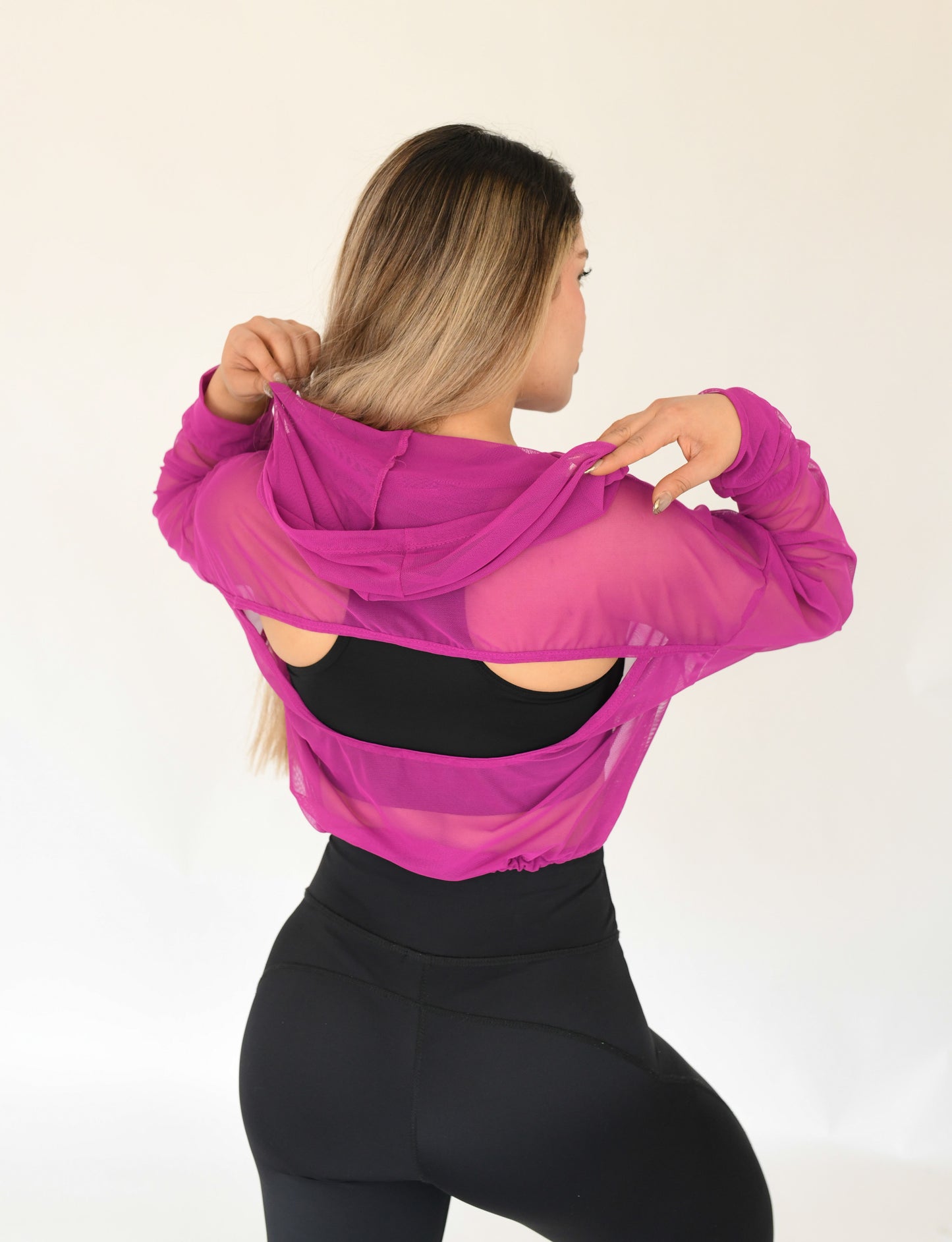 SUDADERA MESH ESPALDA ABIERTA