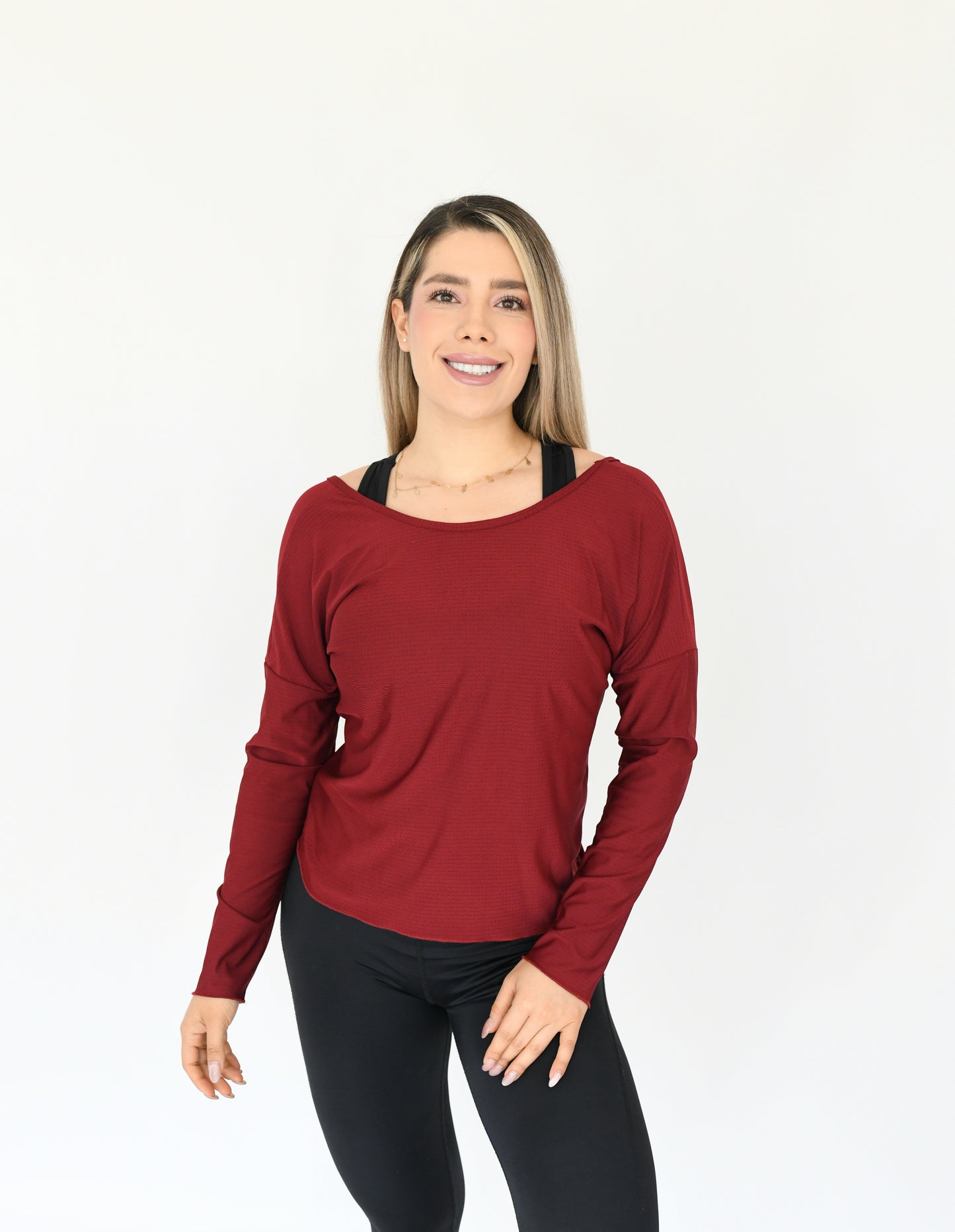 BLUSA MANGA LARGA TWIST MICROPERFORADA