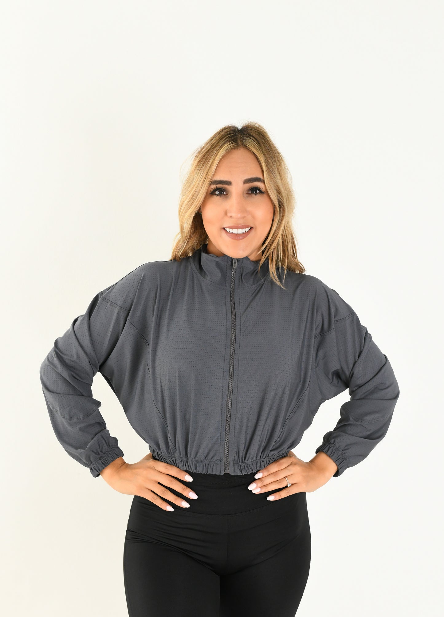 CHAMARRA BOMBER MICROPERFORADA
