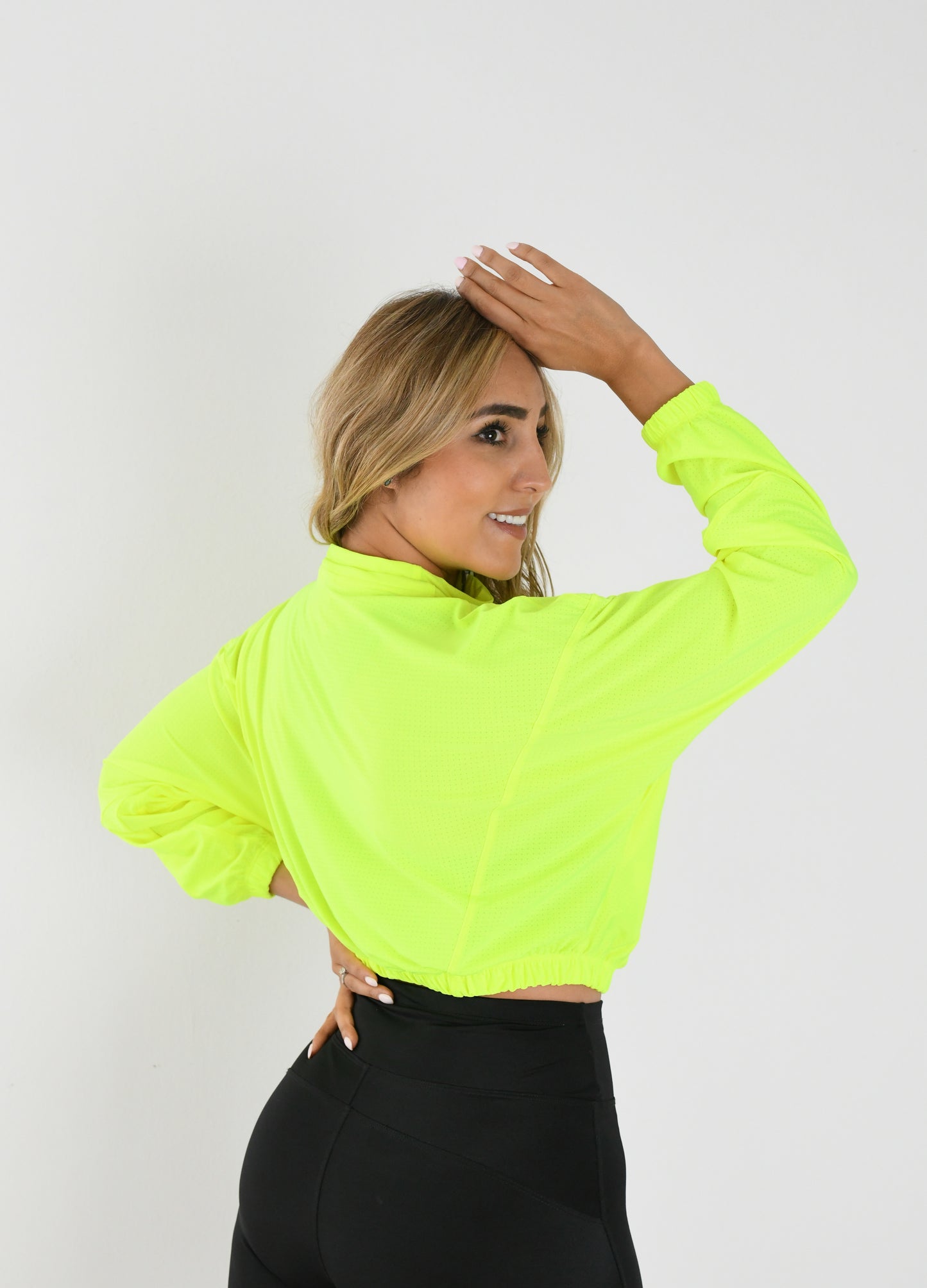 CHAMARRA BOMBER MICROPERFORADA