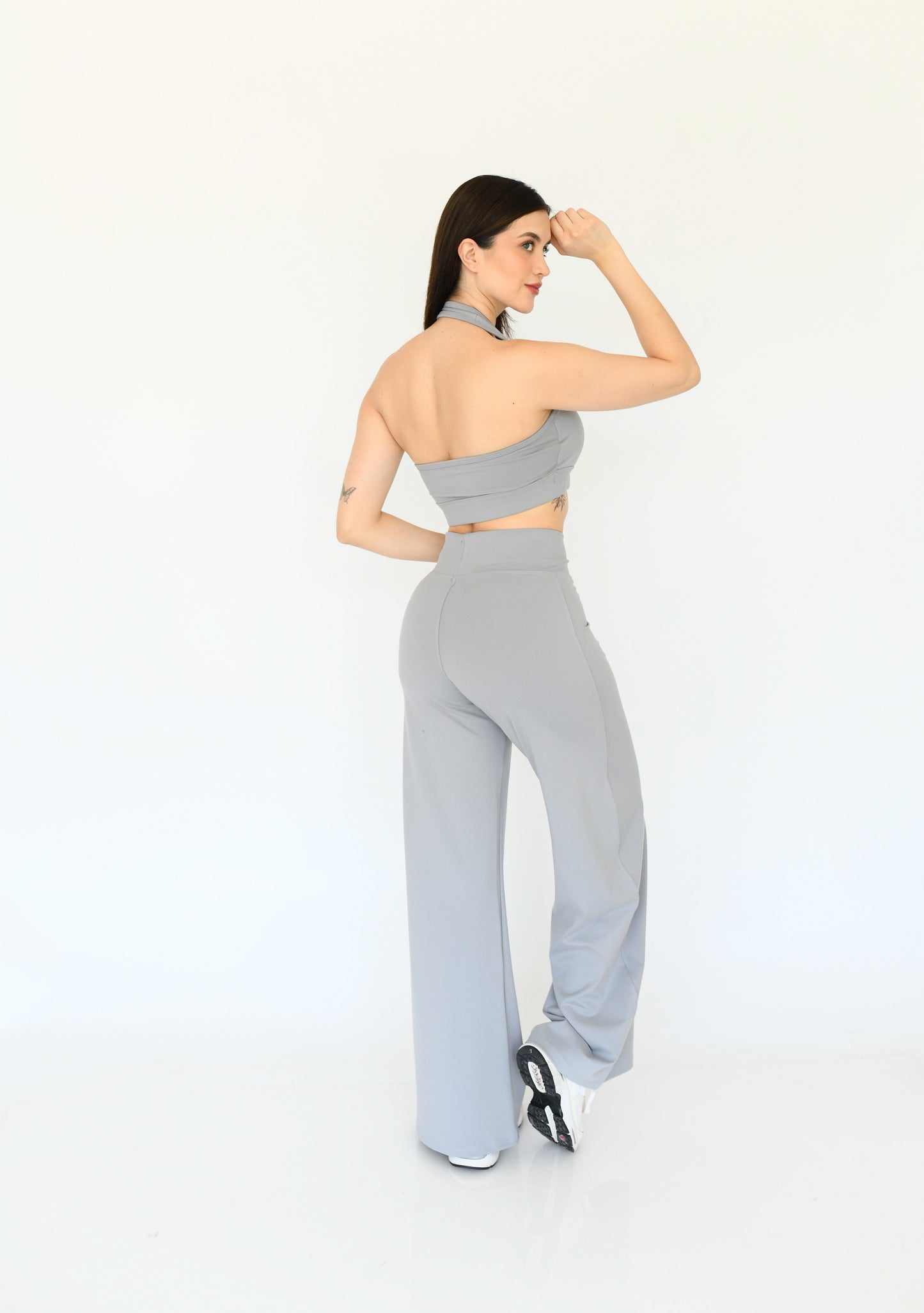 Pantalón pierna ancha